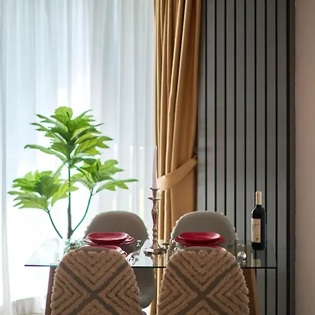 Anda Pool Apartment Mamaia