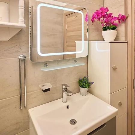 Anda Pool Apartment