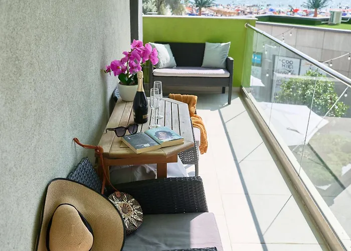 Apartament Anda Pool Mamaja